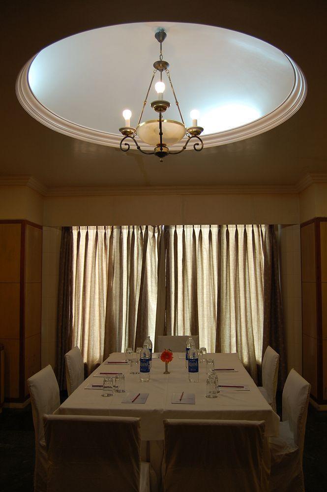 Hotel Celebrations Navi Mumbai Zewnętrze zdjęcie